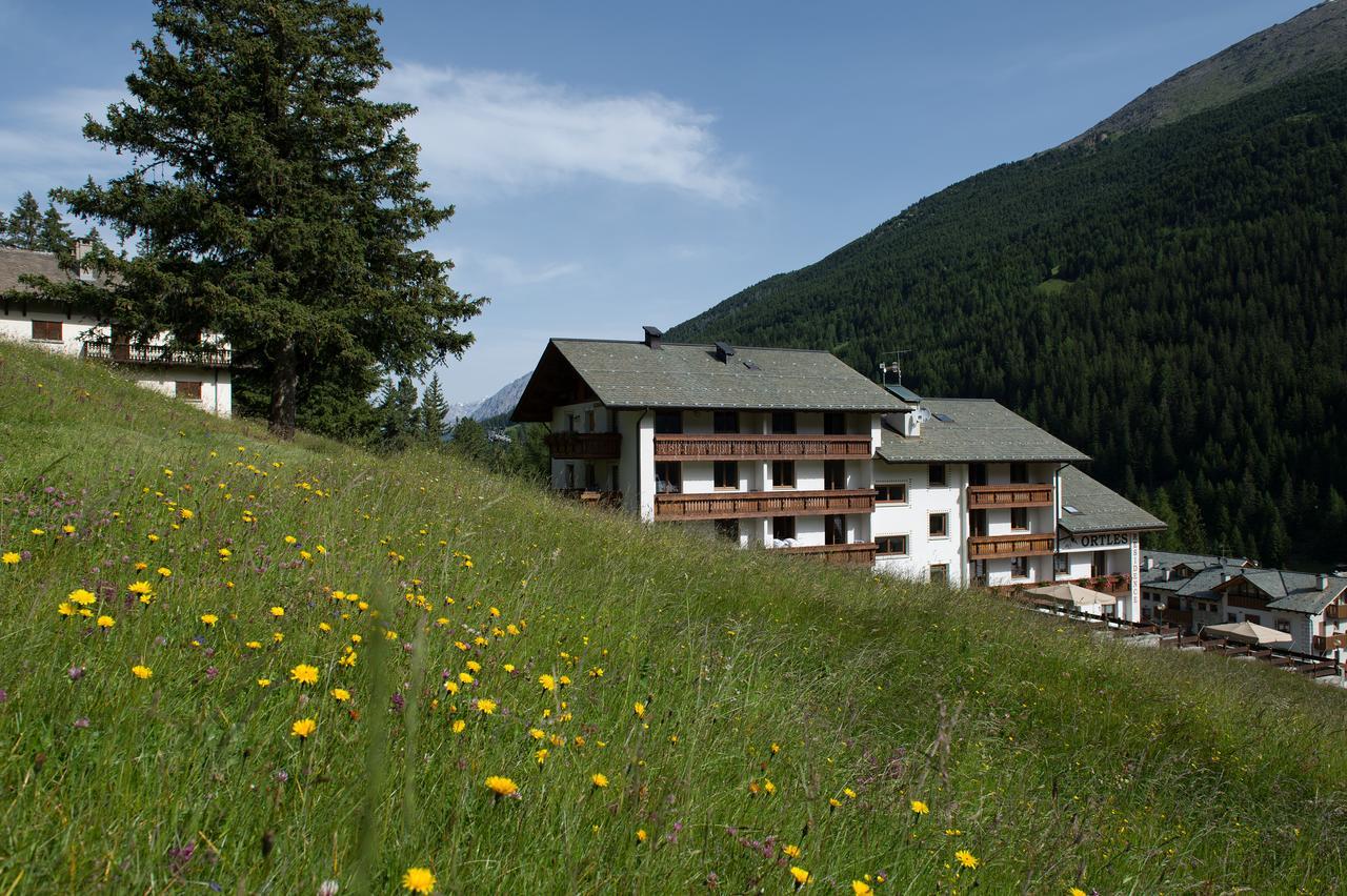 Residence Ortles Santa Caterina dello Ionio Bagian luar foto