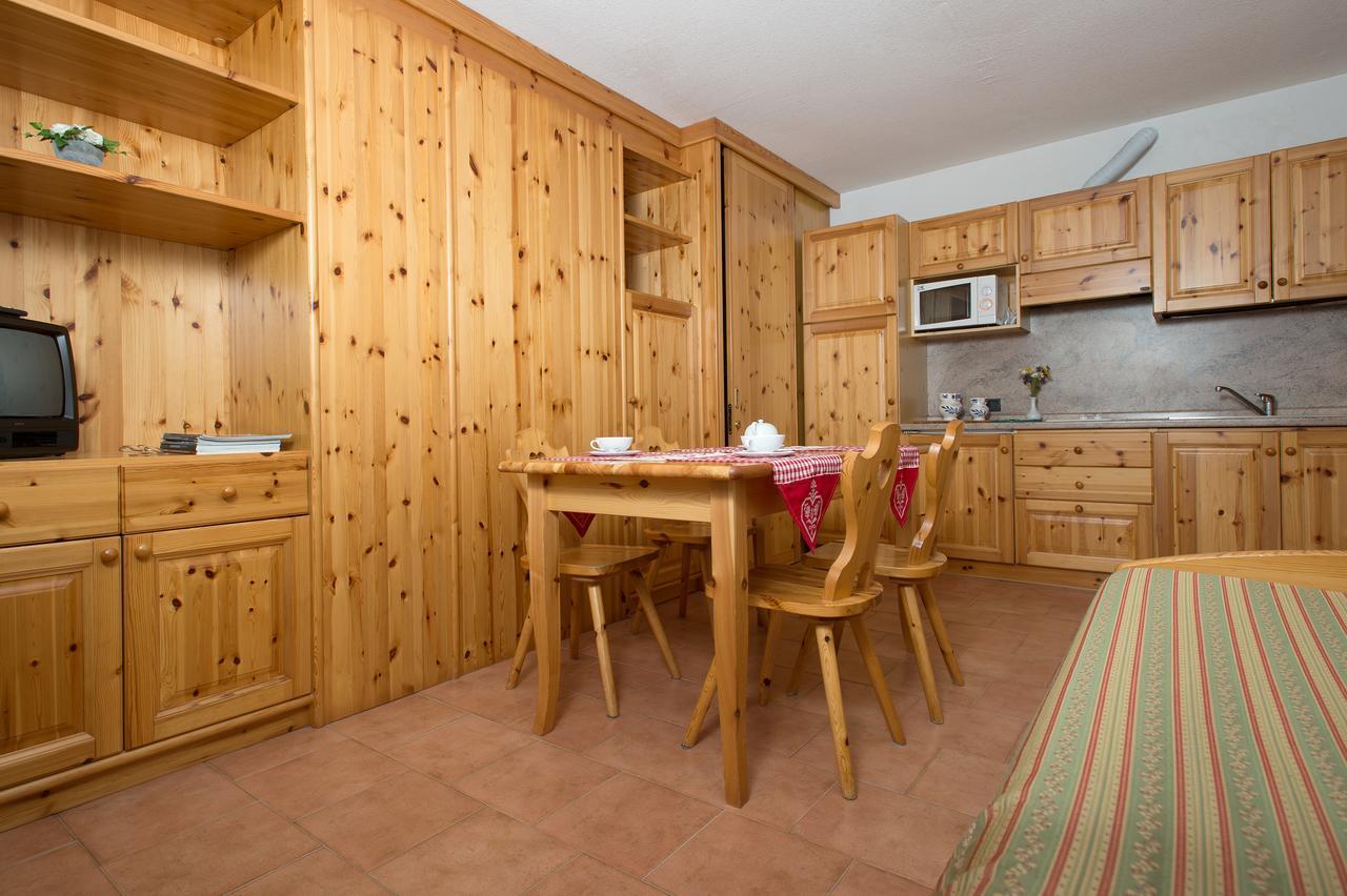Residence Ortles Santa Caterina dello Ionio Bagian luar foto
