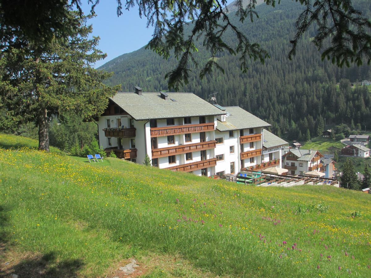 Residence Ortles Santa Caterina dello Ionio Bagian luar foto