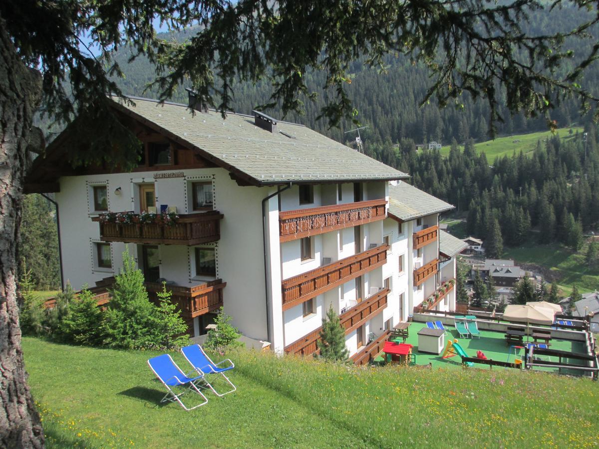 Residence Ortles Santa Caterina dello Ionio Bagian luar foto